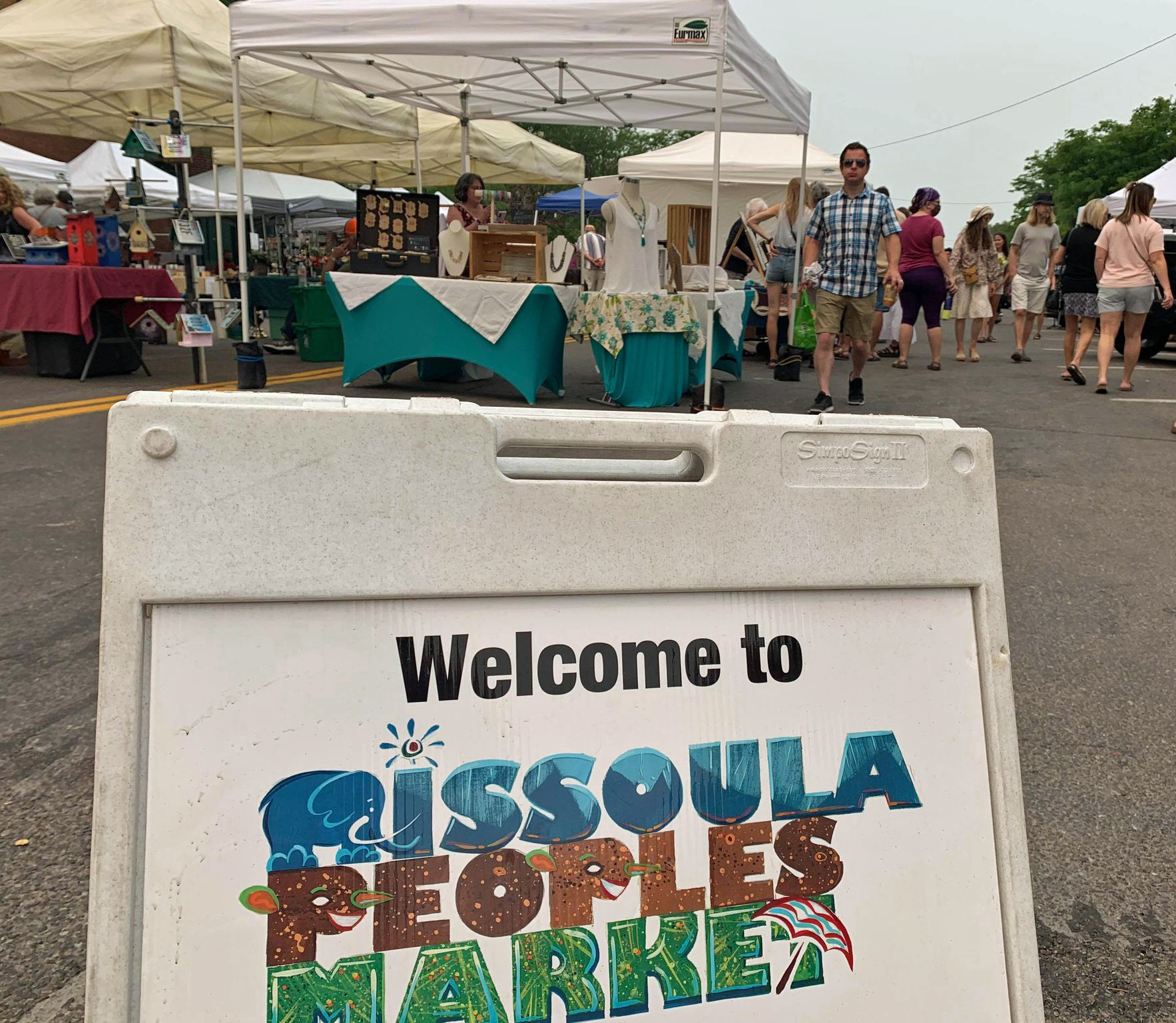 Missoula People's Market at Higgins & Pine Avenue in Downtown Missoula, Montana - Saturdays