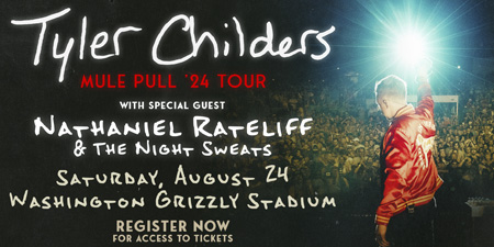082424 Tyler Childers With Nathaniel Rateliff At Washington Grizzly Stadium 